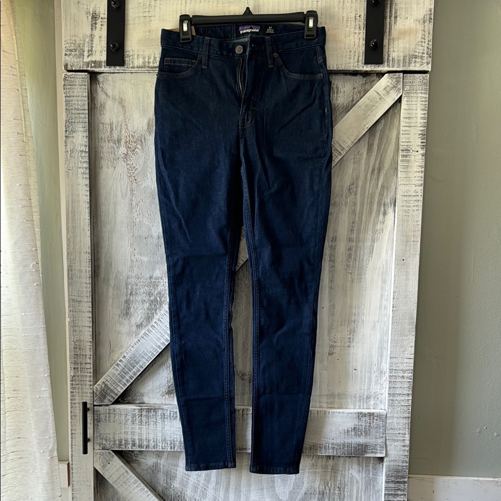 Patagonia Dark Wash Blue Jeans